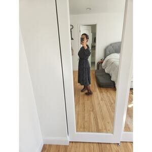 Loft Size M/Medium Midi Dress/ navywhite yellow pattern‎